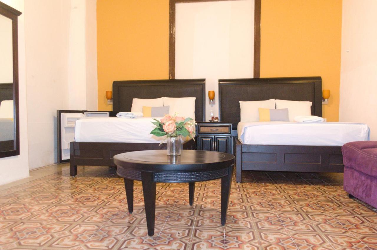 Hotel Real San Juan Suites Меріда Екстер'єр фото